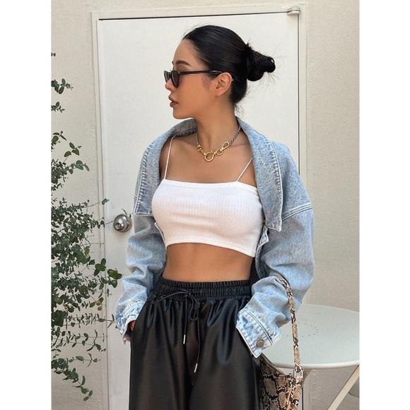 Light Wash Blue Bolero Style Denim Jacket Loose Fit Open - Picture 8 of 9